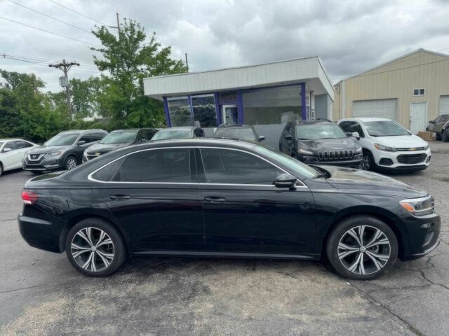 Фольксваген Пассат 2021 у Одесі на Automoto.ua Чорний Фольксваген Пассат, об'ємом двигуна 2 л та пробігом 19 тис. км за 4100 $, фото 3 на Automoto.ua