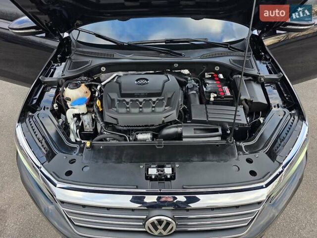 Черный Фольксваген Пассат, объемом двигателя 2 л и пробегом 117 тыс. км за 23777 $, фото 94 на Automoto.ua