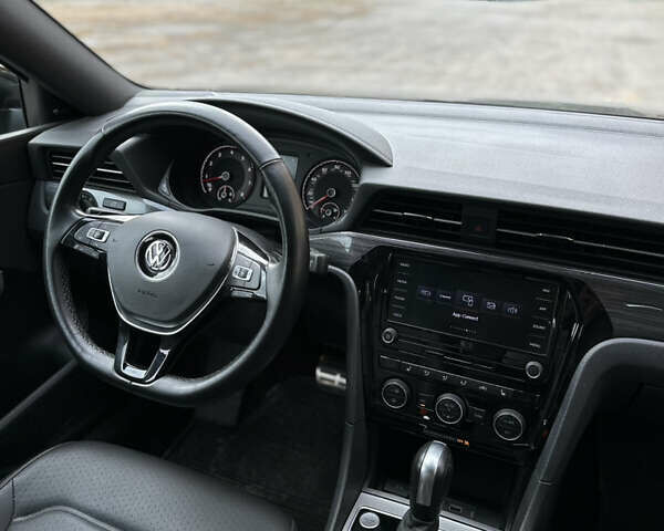 Черный Фольксваген Пассат, объемом двигателя 2 л и пробегом 51 тыс. км за 21650 $, фото 16 на Automoto.ua