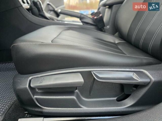 Черный Фольксваген Пассат, объемом двигателя 2 л и пробегом 117 тыс. км за 23777 $, фото 39 на Automoto.ua