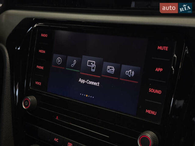 Фольксваген Пассат 2021 в Николаеве на Automoto.ua Черный Фольксваген Пассат, объемом двигателя 1.98 л и пробегом 35 тыс. км за 18599 $, фото 27 на Automoto.ua