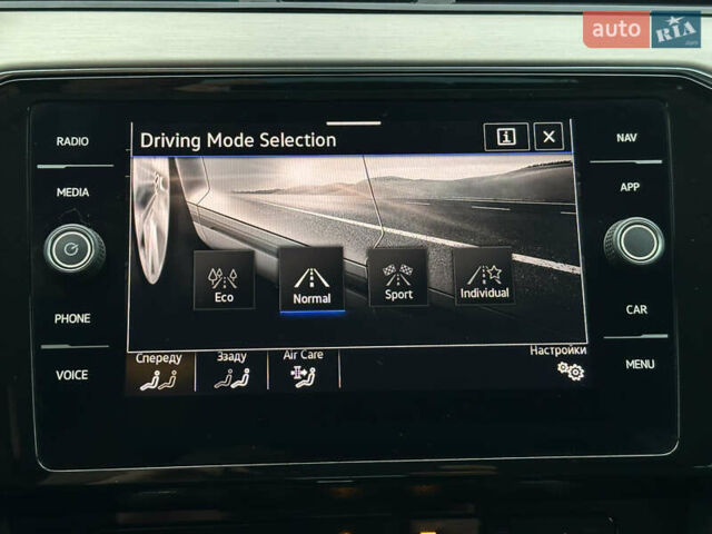 Черный Фольксваген Пассат, объемом двигателя 2 л и пробегом 199 тыс. км за 23990 $, фото 82 на Automoto.ua