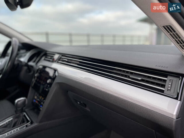 Чорний Фольксваген Пассат, об'ємом двигуна 2 л та пробігом 193 тис. км за 23500 $, фото 100 на Automoto.ua