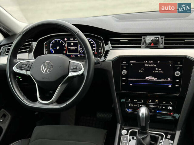 Черный Фольксваген Пассат, объемом двигателя 2 л и пробегом 199 тыс. км за 23990 $, фото 48 на Automoto.ua