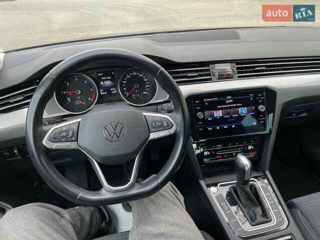 Чорний Фольксваген Пассат, об'ємом двигуна 2 л та пробігом 193 тис. км за 23500 $, фото 156 на Automoto.ua