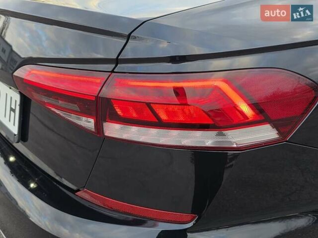 Черный Фольксваген Пассат, объемом двигателя 2 л и пробегом 117 тыс. км за 23777 $, фото 20 на Automoto.ua