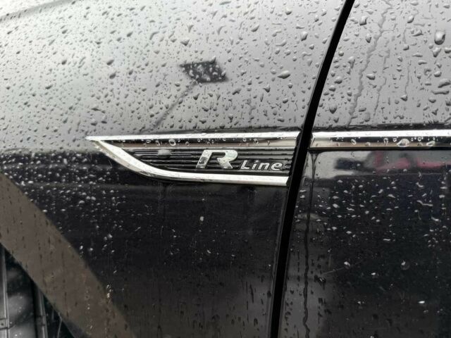 Черный Фольксваген Пассат, объемом двигателя 2 л и пробегом 22 тыс. км за 14200 $, фото 13 на Automoto.ua