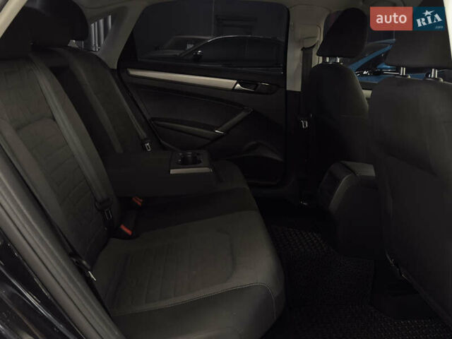 Фольксваген Пассат 2021 в Николаеве на Automoto.ua Черный Фольксваген Пассат, объемом двигателя 1.98 л и пробегом 35 тыс. км за 18599 $, фото 22 на Automoto.ua