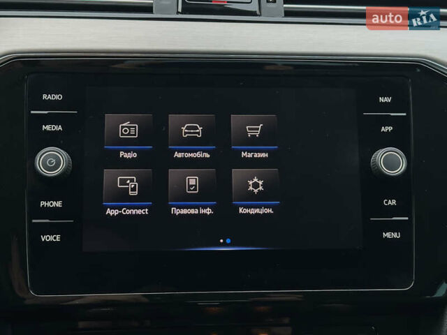 Черный Фольксваген Пассат, объемом двигателя 2 л и пробегом 199 тыс. км за 23990 $, фото 66 на Automoto.ua