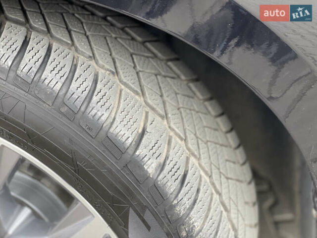 Чорний Фольксваген Пассат, об'ємом двигуна 2 л та пробігом 193 тис. км за 23500 $, фото 75 на Automoto.ua