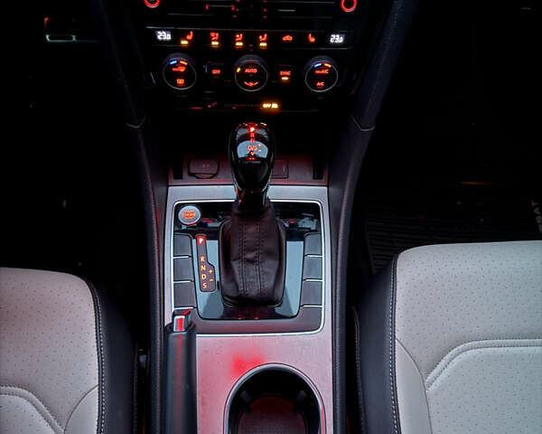 Черный Фольксваген Пассат, объемом двигателя 2 л и пробегом 52 тыс. км за 21499 $, фото 31 на Automoto.ua