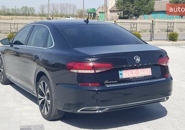 Чорний Фольксваген Пассат, об'ємом двигуна 2 л та пробігом 76 тис. км за 19499 $, фото 9 на Automoto.ua