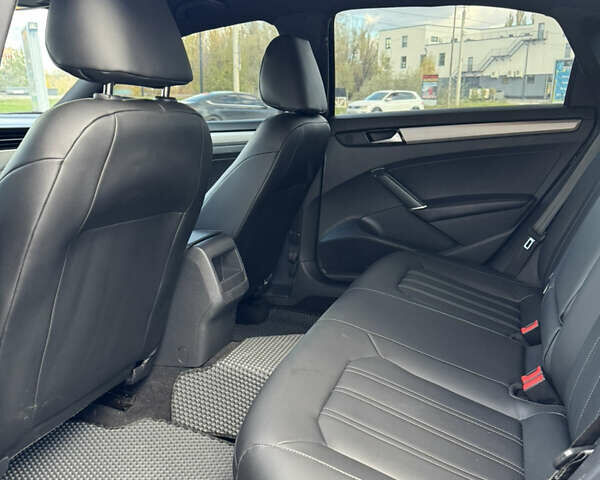 Чорний Фольксваген Пассат, об'ємом двигуна 1.98 л та пробігом 116 тис. км за 19500 $, фото 20 на Automoto.ua