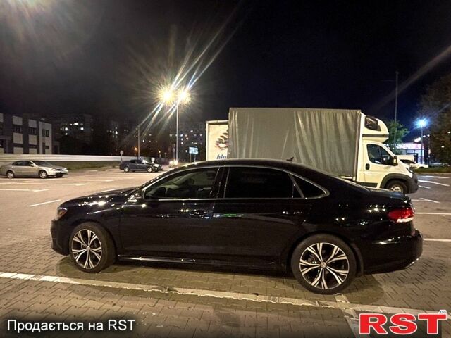 Черный Фольксваген Пассат, объемом двигателя 2 л и пробегом 126 тыс. км за 19400 $, фото 4 на Automoto.ua