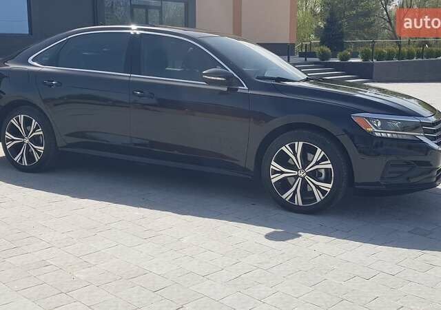 Чорний Фольксваген Пассат, об'ємом двигуна 2 л та пробігом 76 тис. км за 19499 $, фото 16 на Automoto.ua