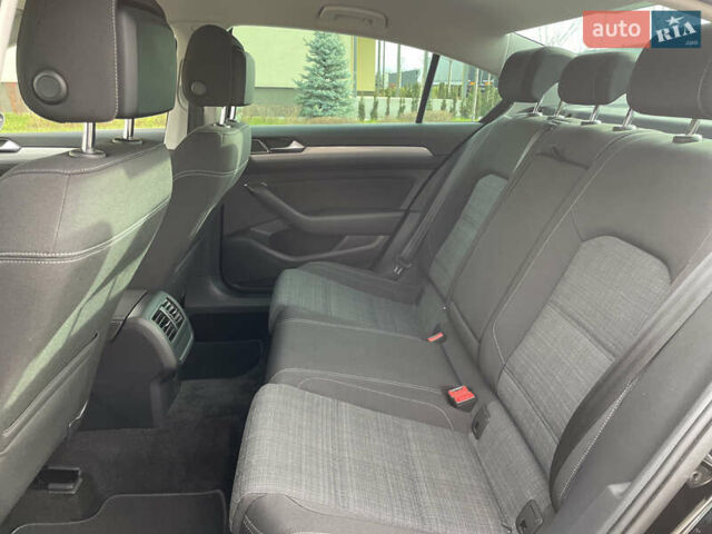 Чорний Фольксваген Пассат, об'ємом двигуна 2 л та пробігом 193 тис. км за 23500 $, фото 97 на Automoto.ua