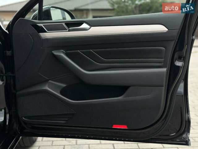 Черный Фольксваген Пассат, объемом двигателя 2 л и пробегом 199 тыс. км за 23990 $, фото 60 на Automoto.ua