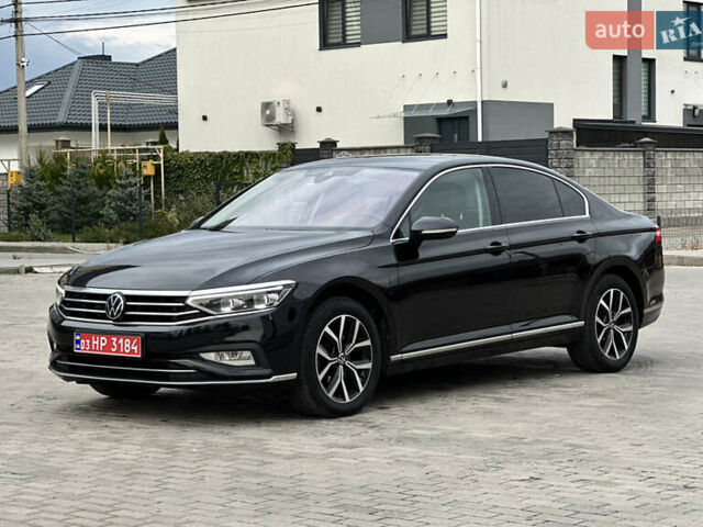 Черный Фольксваген Пассат, объемом двигателя 2 л и пробегом 199 тыс. км за 23990 $, фото 5 на Automoto.ua
