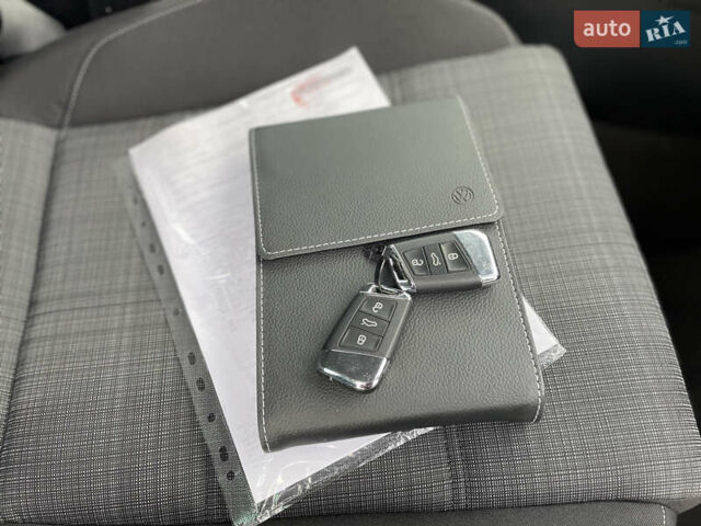 Чорний Фольксваген Пассат, об'ємом двигуна 2 л та пробігом 193 тис. км за 23500 $, фото 123 на Automoto.ua