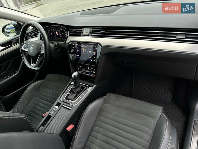 Черный Фольксваген Пассат, объемом двигателя 2 л и пробегом 199 тыс. км за 23990 $, фото 63 на Automoto.ua