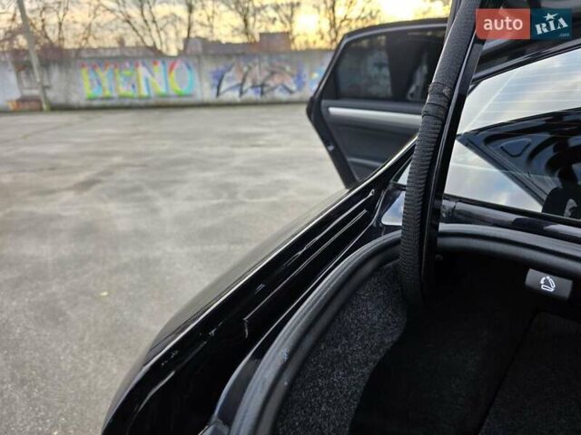 Черный Фольксваген Пассат, объемом двигателя 2 л и пробегом 117 тыс. км за 23777 $, фото 85 на Automoto.ua