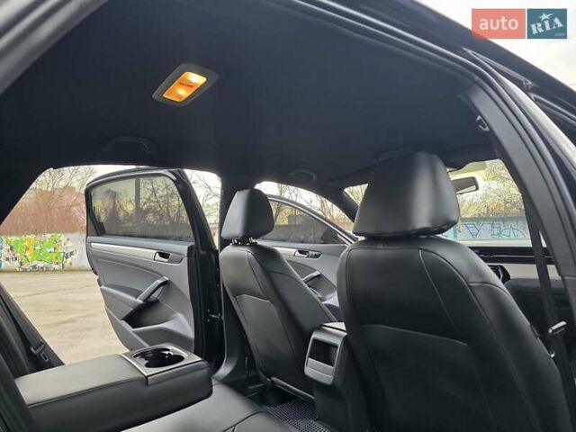 Черный Фольксваген Пассат, объемом двигателя 2 л и пробегом 117 тыс. км за 23777 $, фото 74 на Automoto.ua