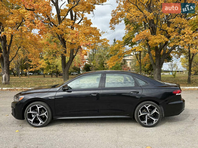 Черный Фольксваген Пассат, объемом двигателя 2 л и пробегом 51 тыс. км за 21650 $, фото 5 на Automoto.ua