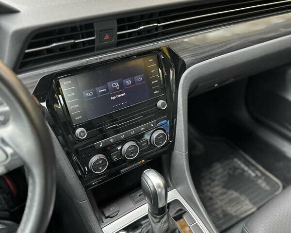 Черный Фольксваген Пассат, объемом двигателя 2 л и пробегом 51 тыс. км за 21650 $, фото 13 на Automoto.ua