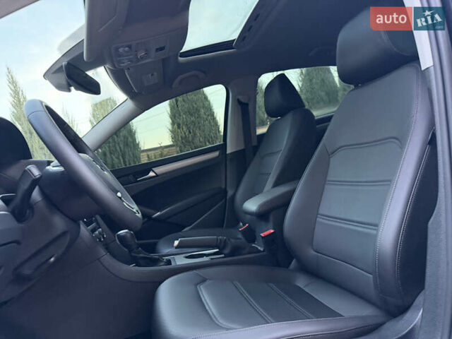 Черный Фольксваген Пассат, объемом двигателя 2 л и пробегом 39 тыс. км за 17499 $, фото 36 на Automoto.ua