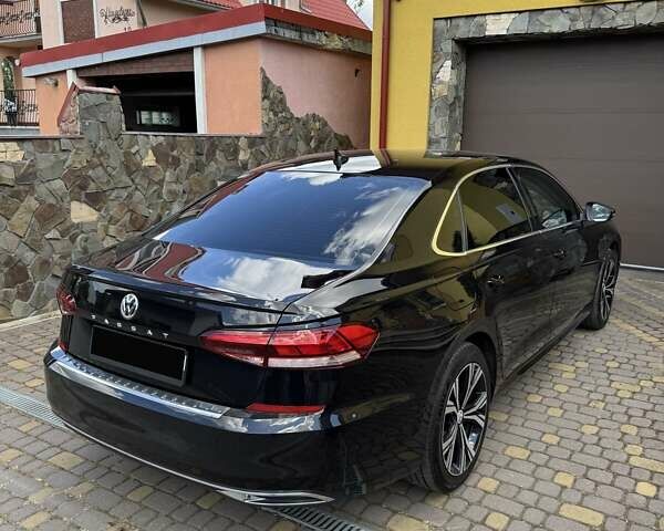 Чорний Фольксваген Пассат, об'ємом двигуна 2 л та пробігом 38 тис. км за 19800 $, фото 22 на Automoto.ua