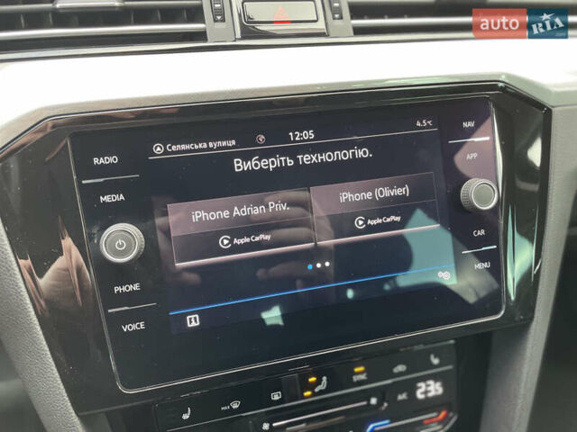 Чорний Фольксваген Пассат, об'ємом двигуна 2 л та пробігом 193 тис. км за 23500 $, фото 150 на Automoto.ua