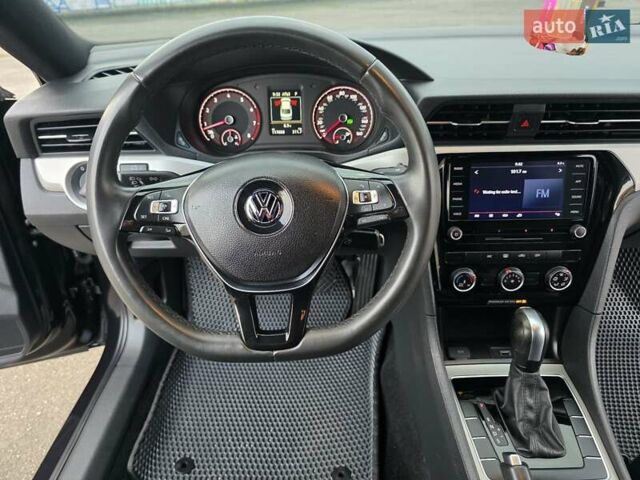 Черный Фольксваген Пассат, объемом двигателя 2 л и пробегом 117 тыс. км за 23777 $, фото 30 на Automoto.ua