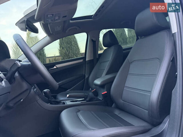 Черный Фольксваген Пассат, объемом двигателя 2 л и пробегом 39 тыс. км за 17499 $, фото 31 на Automoto.ua