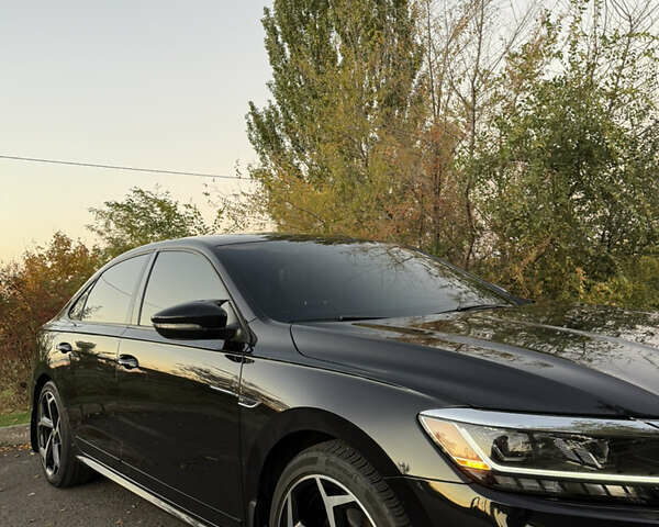 Фольксваген Пассат 2021 в Кривом Роге на Automoto.ua Черный Фольксваген Пассат, объемом двигателя 1.98 л и пробегом 60 тыс. км за 20500 $, фото 9 на Automoto.ua