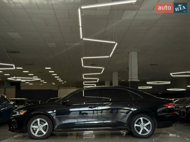 Фольксваген Пассат 2021 в Николаеве на Automoto.ua Черный Фольксваген Пассат, объемом двигателя 1.98 л и пробегом 35 тыс. км за 18599 $, фото 7 на Automoto.ua
