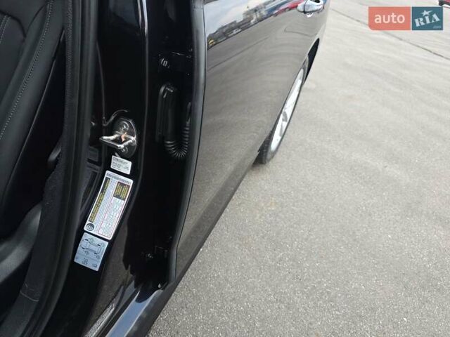 Черный Фольксваген Пассат, объемом двигателя 2 л и пробегом 117 тыс. км за 23777 $, фото 43 на Automoto.ua