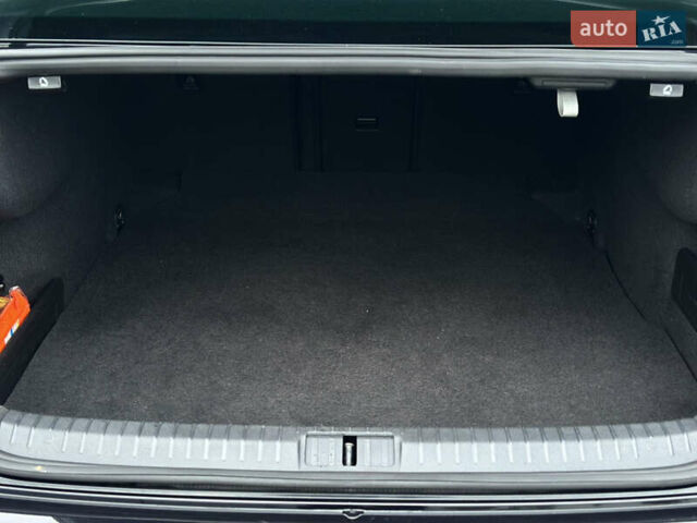 Черный Фольксваген Пассат, объемом двигателя 2 л и пробегом 199 тыс. км за 23990 $, фото 26 на Automoto.ua