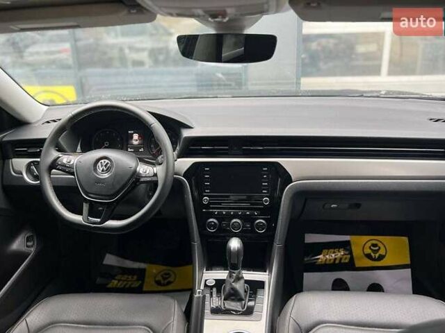 Черный Фольксваген Пассат, объемом двигателя 1.98 л и пробегом 29 тыс. км за 18900 $, фото 14 на Automoto.ua