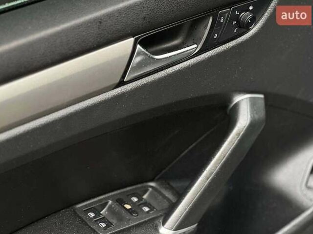 Черный Фольксваген Пассат, объемом двигателя 1.98 л и пробегом 29 тыс. км за 18900 $, фото 8 на Automoto.ua