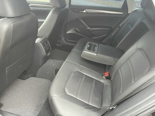 Черный Фольксваген Пассат, объемом двигателя 2 л и пробегом 130 тыс. км за 18500 $, фото 8 на Automoto.ua