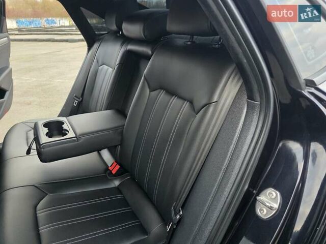 Черный Фольксваген Пассат, объемом двигателя 2 л и пробегом 117 тыс. км за 23777 $, фото 66 на Automoto.ua