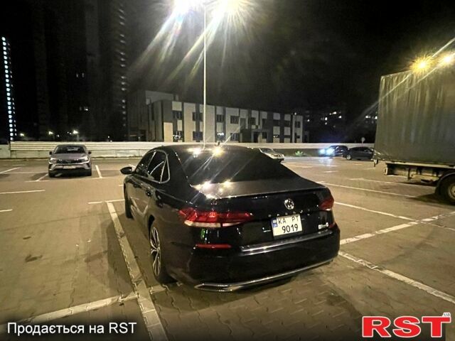 Черный Фольксваген Пассат, объемом двигателя 2 л и пробегом 126 тыс. км за 19400 $, фото 3 на Automoto.ua