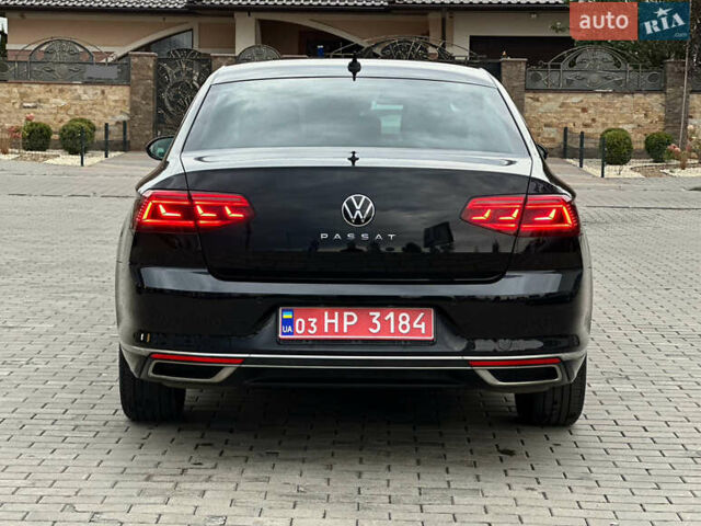 Черный Фольксваген Пассат, объемом двигателя 2 л и пробегом 199 тыс. км за 23990 $, фото 11 на Automoto.ua