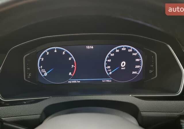 Черный Фольксваген Пассат, объемом двигателя 1.98 л и пробегом 140 тыс. км за 21300 $, фото 11 на Automoto.ua