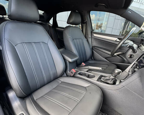 Чорний Фольксваген Пассат, об'ємом двигуна 1.98 л та пробігом 116 тис. км за 19500 $, фото 25 на Automoto.ua