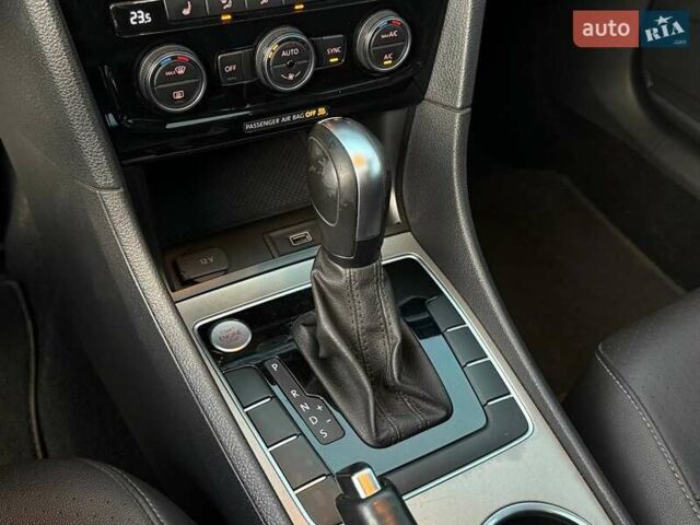 Черный Фольксваген Пассат, объемом двигателя 1.98 л и пробегом 114 тыс. км за 19999 $, фото 15 на Automoto.ua