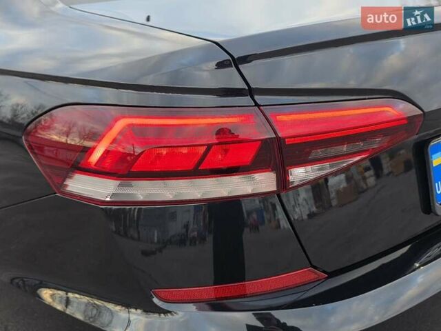 Черный Фольксваген Пассат, объемом двигателя 2 л и пробегом 117 тыс. км за 23777 $, фото 22 на Automoto.ua