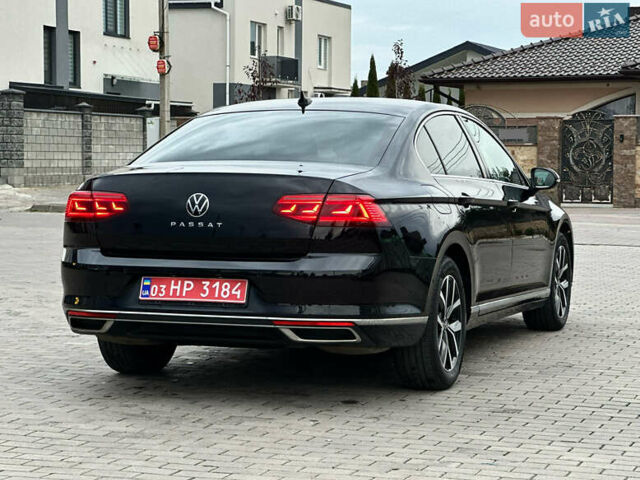 Черный Фольксваген Пассат, объемом двигателя 2 л и пробегом 199 тыс. км за 23990 $, фото 12 на Automoto.ua