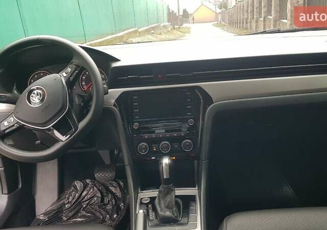 Чорний Фольксваген Пассат, об'ємом двигуна 2 л та пробігом 76 тис. км за 19499 $, фото 29 на Automoto.ua