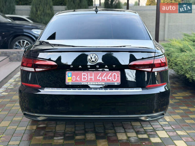 Черный Фольксваген Пассат, объемом двигателя 2 л и пробегом 39 тыс. км за 17499 $, фото 7 на Automoto.ua